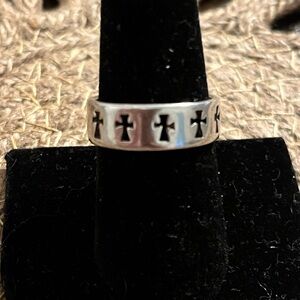 925 Silver cut out Cross Band Ring size 9